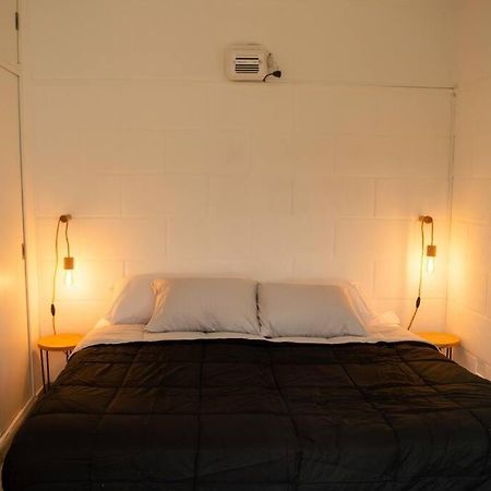 Hermoso Y Comodo Alojamiento Con Patio En Nunez Buenos Aires Buitenkant foto